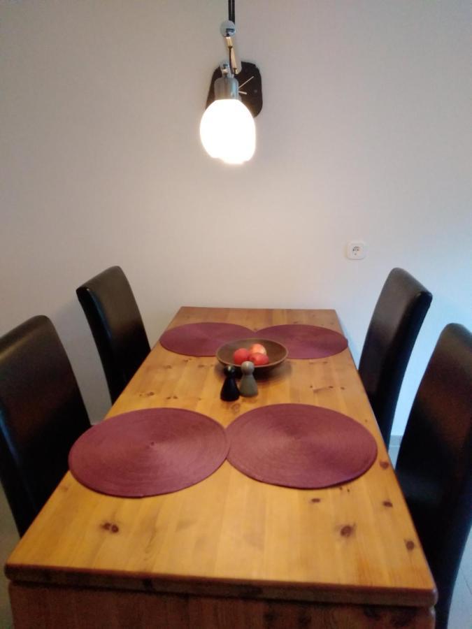 Ferien Bei Naus - Ferienwohnung Marburg Εξωτερικό φωτογραφία